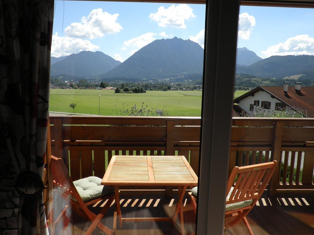Haus Sonnblick Apartment Wängle Екстериор снимка